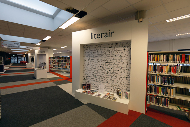 Bibliotheek Inrichting | Bibliotheek Decoratie | Bibliotheek Belettering | Bibliotheek Bewegwijzering