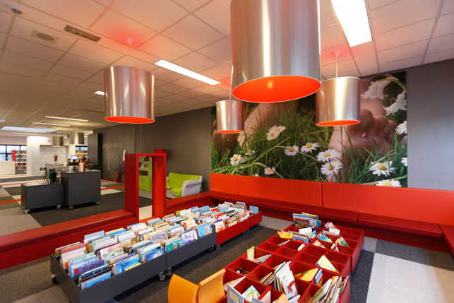 Bibliotheek Inrichting | Bibliotheek Decoratie | Bibliotheek Belettering | Bibliotheek Bewegwijzering